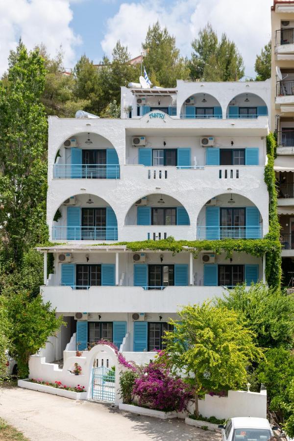 Astri Hotel Neos Marmaras Buitenkant foto
