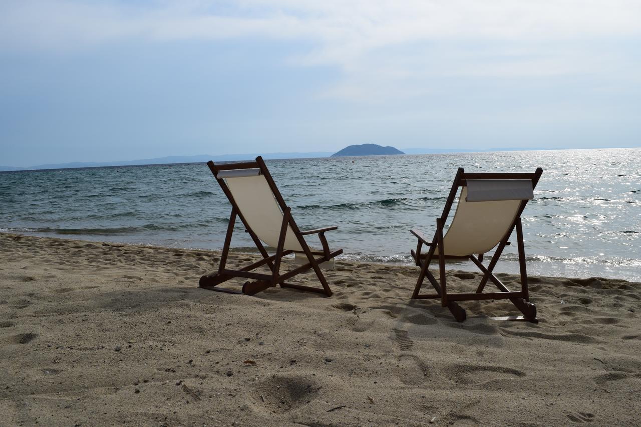 Astri Hotel Neos Marmaras Buitenkant foto